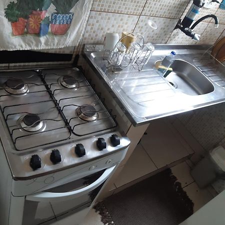 Kitnet Aconchegante Em Benfica Apartment Rio de Janeiro Exterior photo